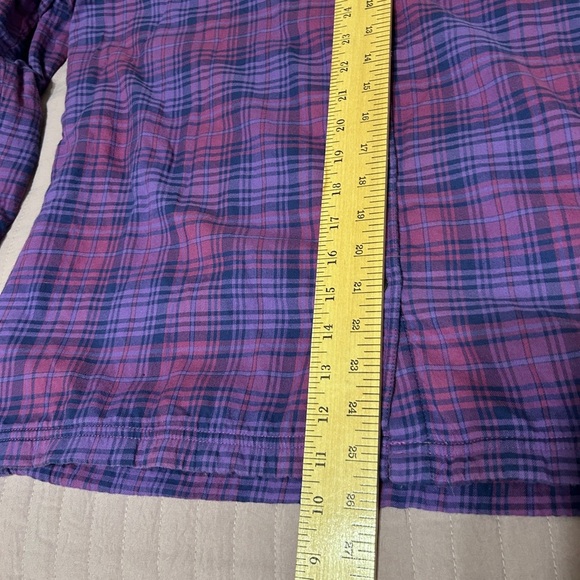 L.L. Bean Fleece-Lined Plaid Shirt - Picture 6 of 6